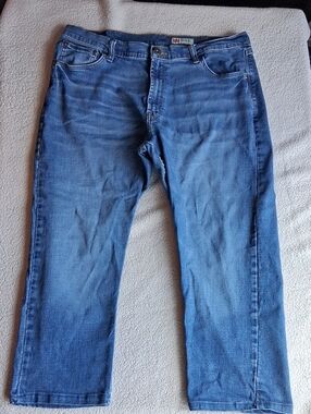 2 Pair Wrangler Pants Classic Men’s Blue Denim Jeans 38x30 & 38x29